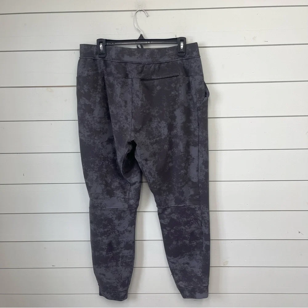 Lululemon city sweat joggers French terry 29”‎ gray men’s size large